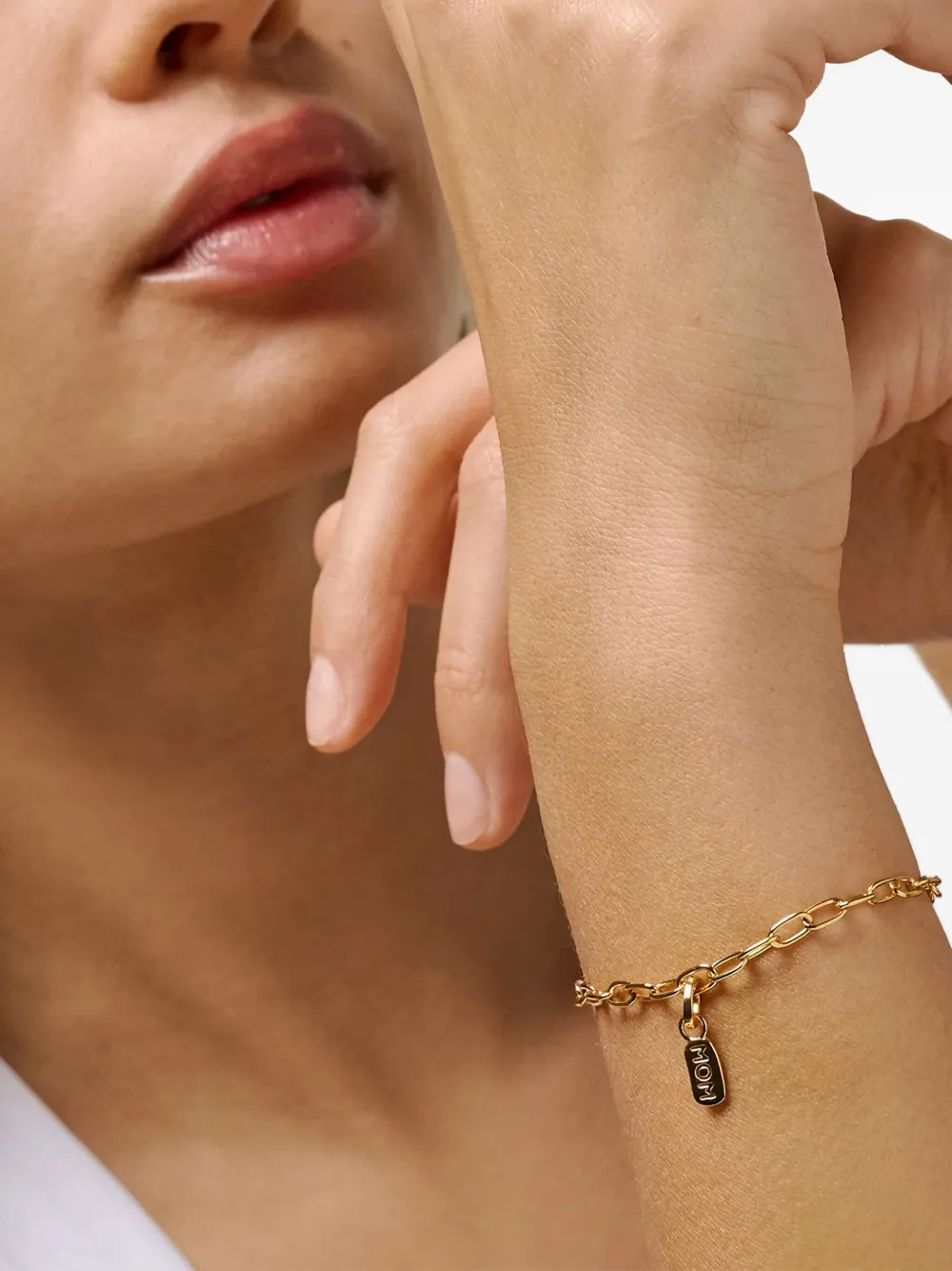 Enamel Copenhagen My Mom Charm In Gold
