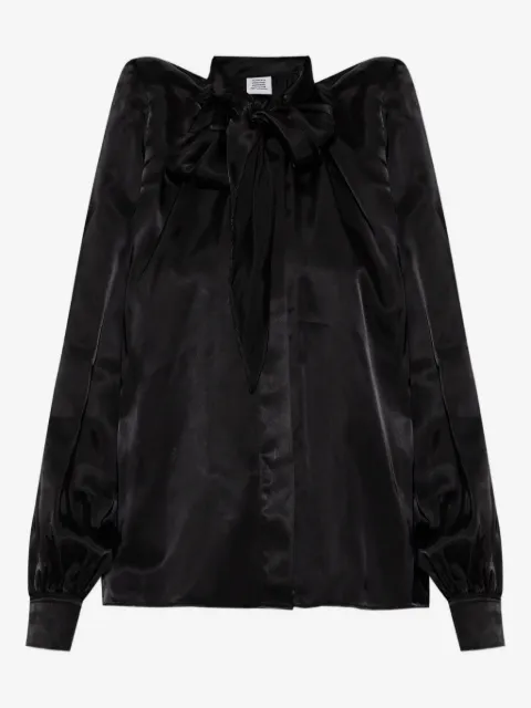 VETEMENTS playera con hombreras