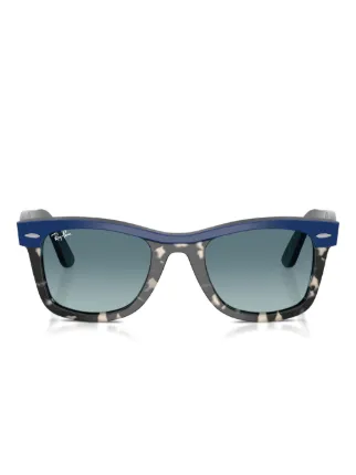 Ray-Ban