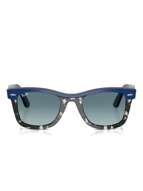Ray-Ban Wayfarer Street Neat sunglasses