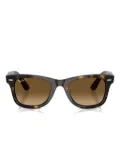 Ray-Ban Wayfarer Ease sunglasses - Brown
