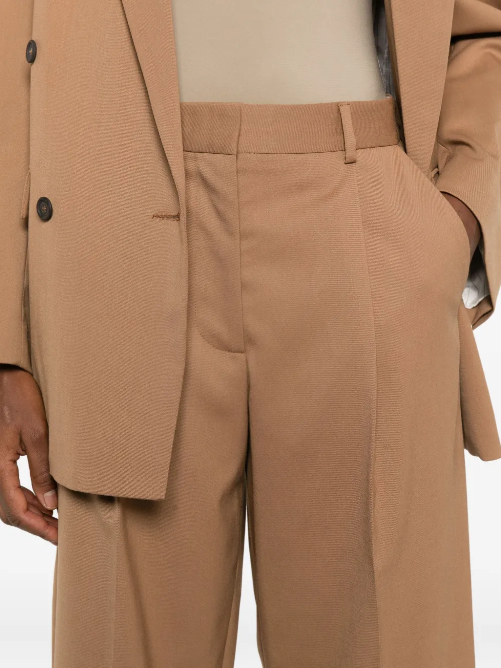 The M Pleated-front Cropped Pants In Brown