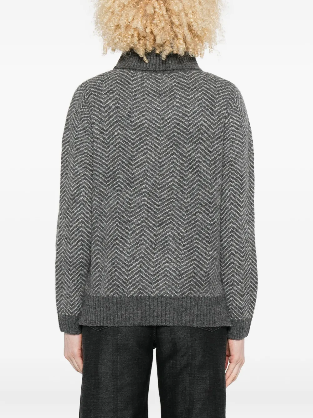 Yerse Herringbone-pattern Turtleneck Sweater In Gray