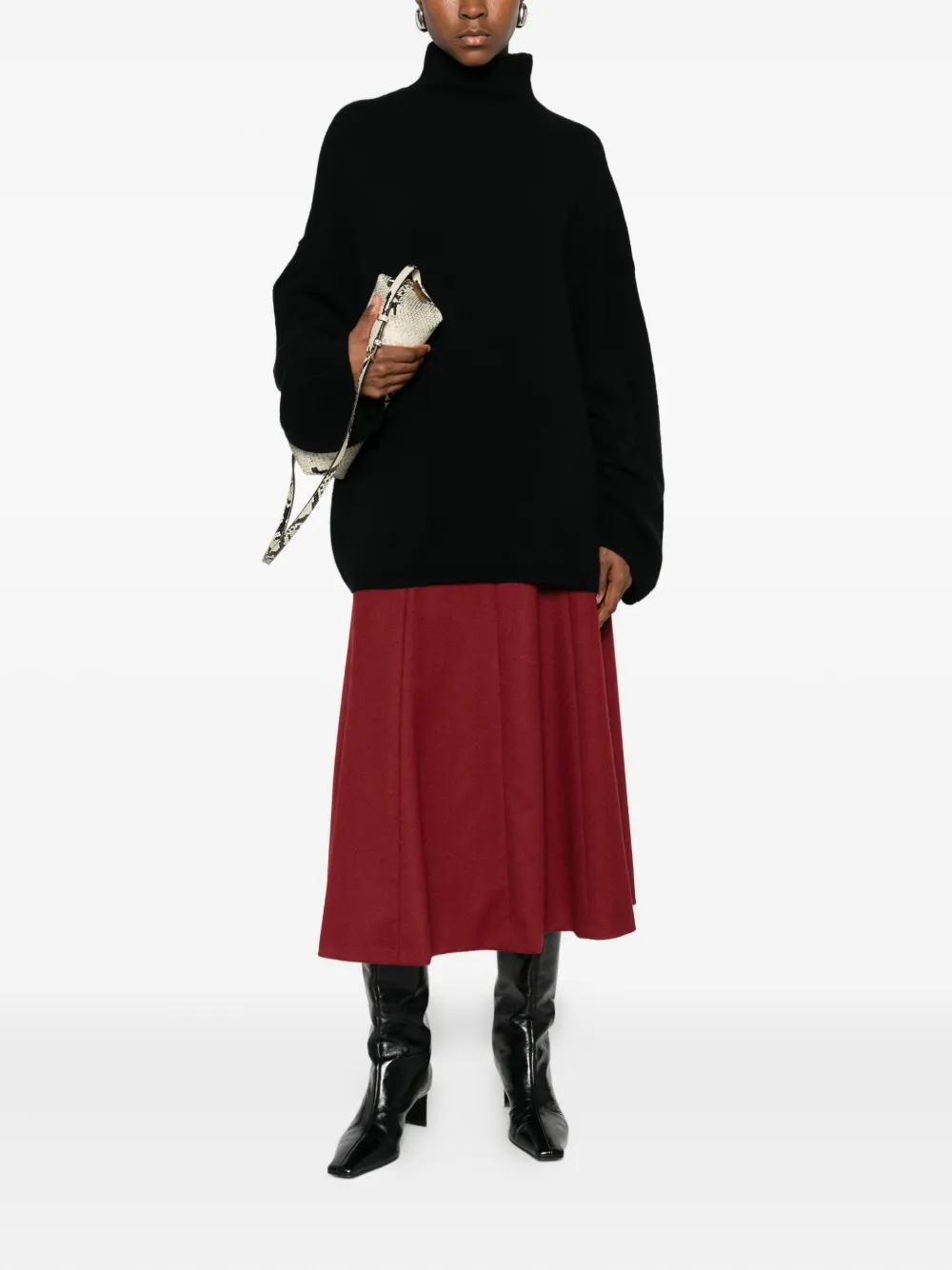 Allude Funnel-neck Sweater In Black