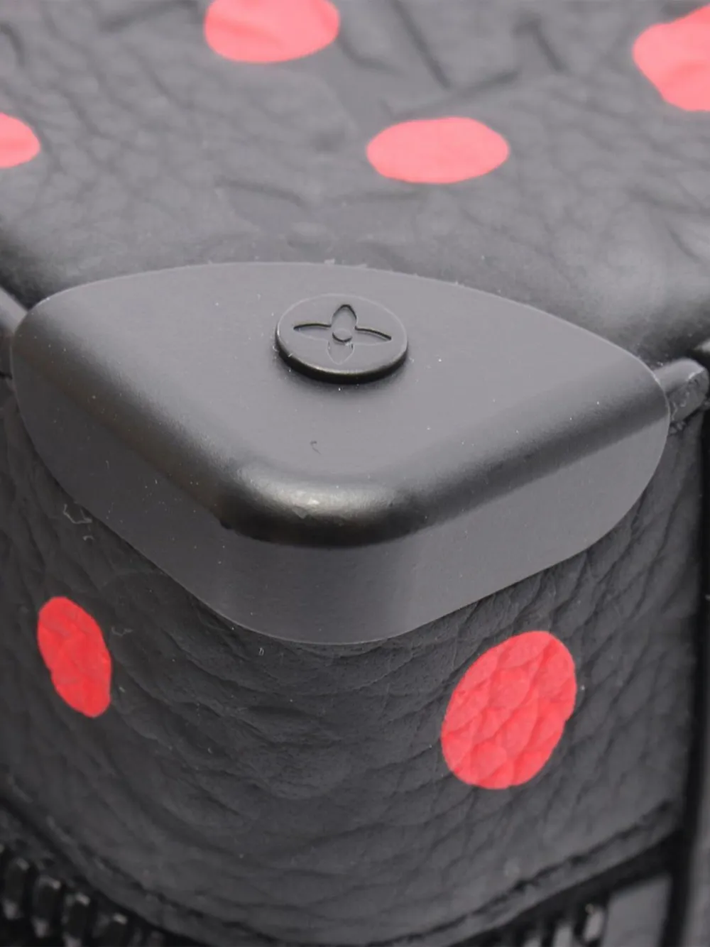 Louis Vuitton Pre-Owned 2021-2025 Yayoi Kusama Monogram Taurillon Handle Soft Trunk satchel | Pre-Owned | Image 2