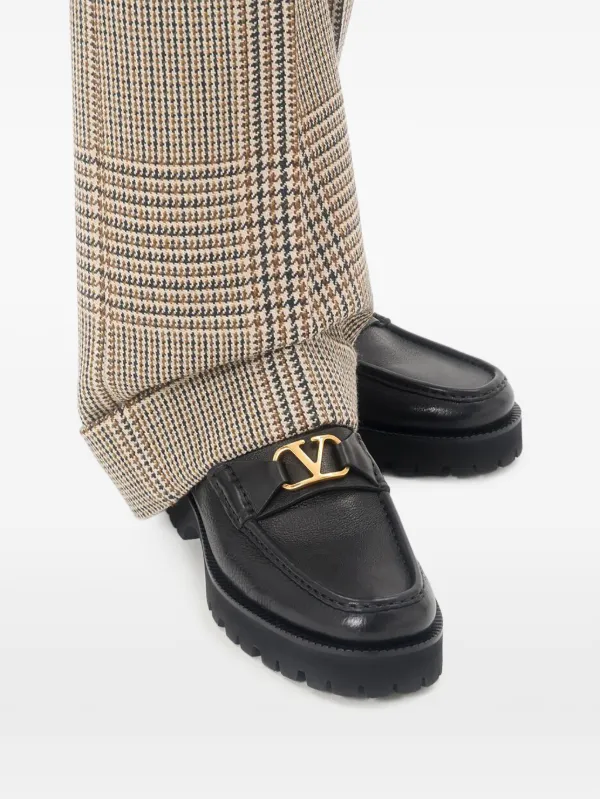 VALENTINO ローファー Valentino Garavani Vロゴ シグネチャー バッファロー ローファー
