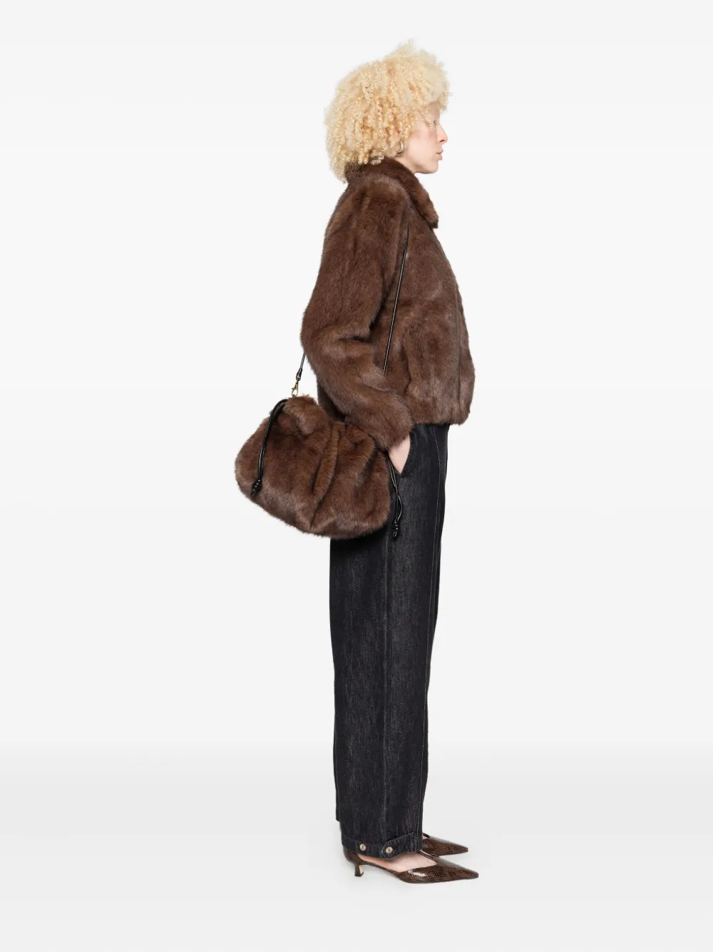 Yerse Textured Drawstring Bag In Brown