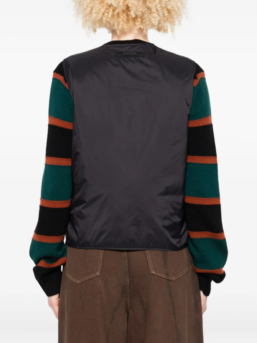 Yerse Quilted Patch-pocket Vest In Black