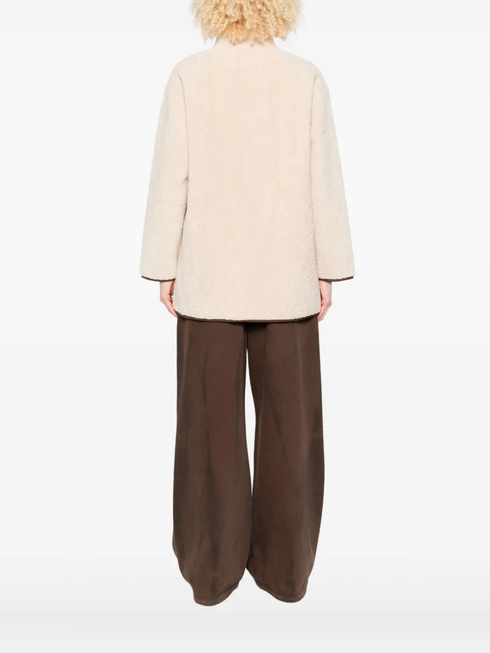 Yerse Button-fastening Shearling Coat In Neutral