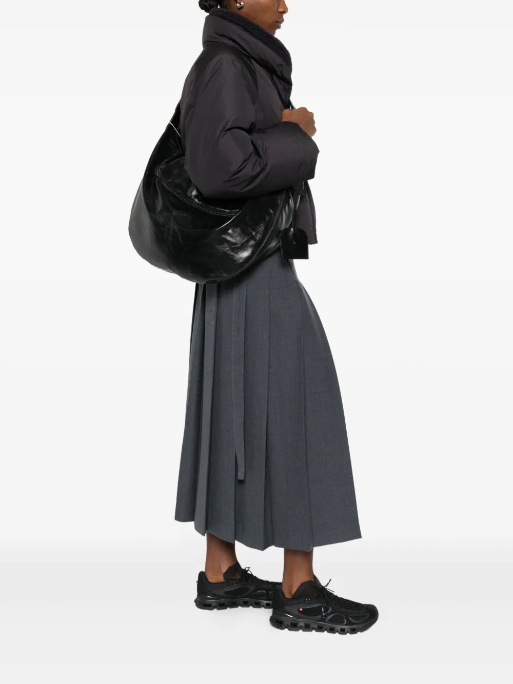 Low Classic large Croissant shoulder bag | Image 2
