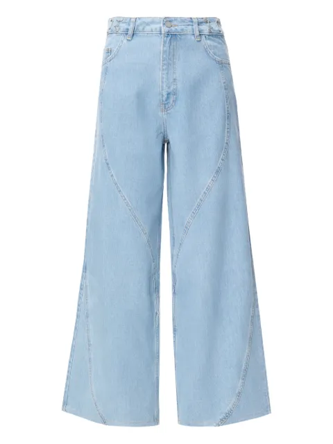 No44 curved-seam jeans