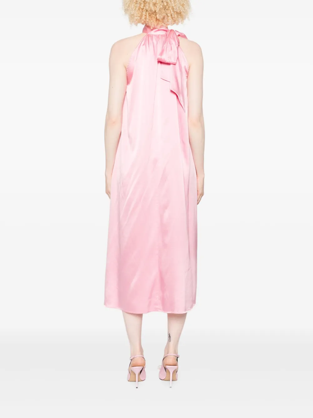 Danamé Gedrapeerde jurk met strikdetail Roze