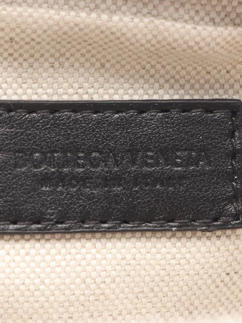 Bottega Veneta Pre-Owned 2012-2025 Medium Leather Intrecciato Organizer clutch bag | Pre-Owned | Image 2