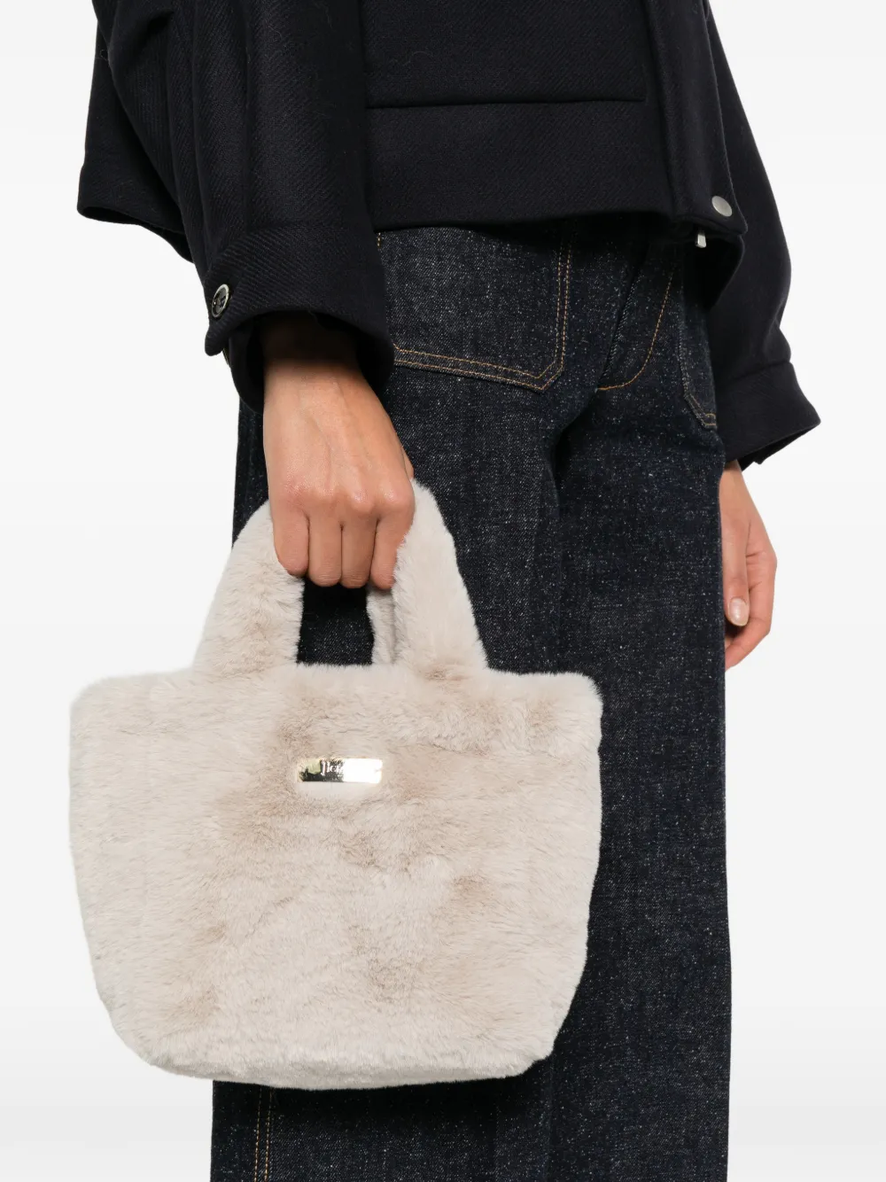 Herno Tas van imitatiebont met handvat - Beige