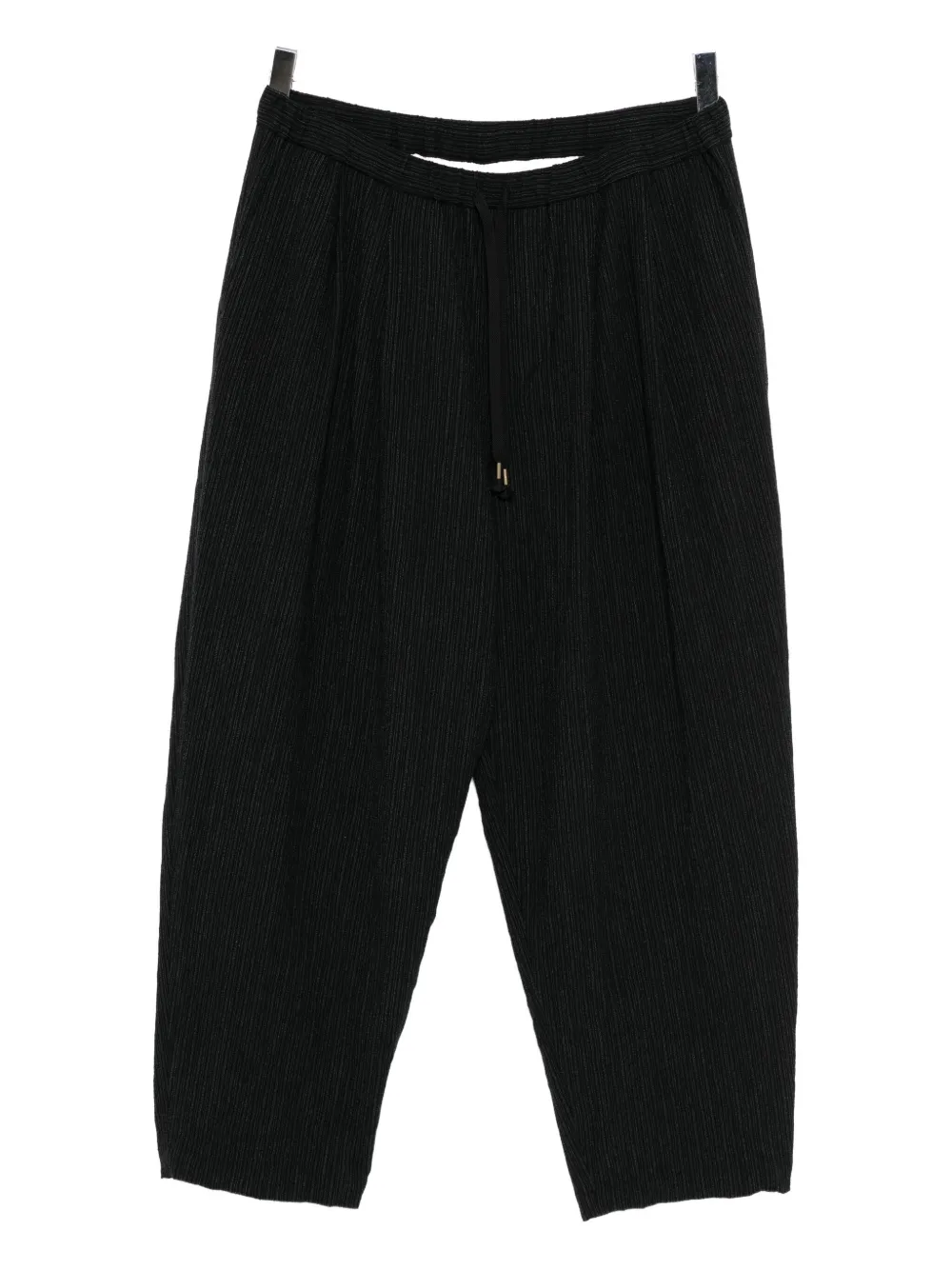 Calmlence Double Pleated Tapered Trousers In Black