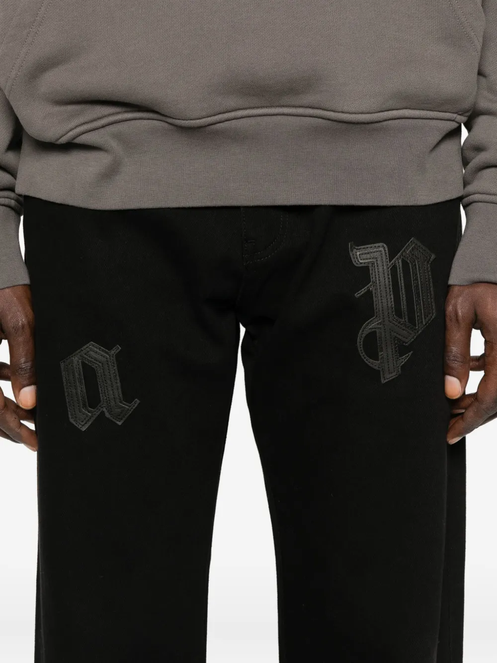 Palm Angels Logo-detail Jeans In Black