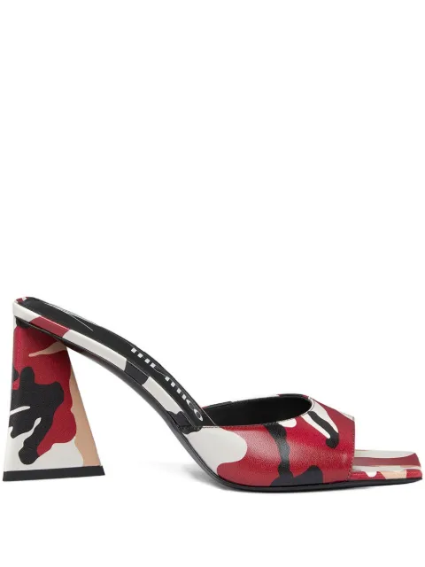 The Attico Mule com estampa camuflada e salto bloco