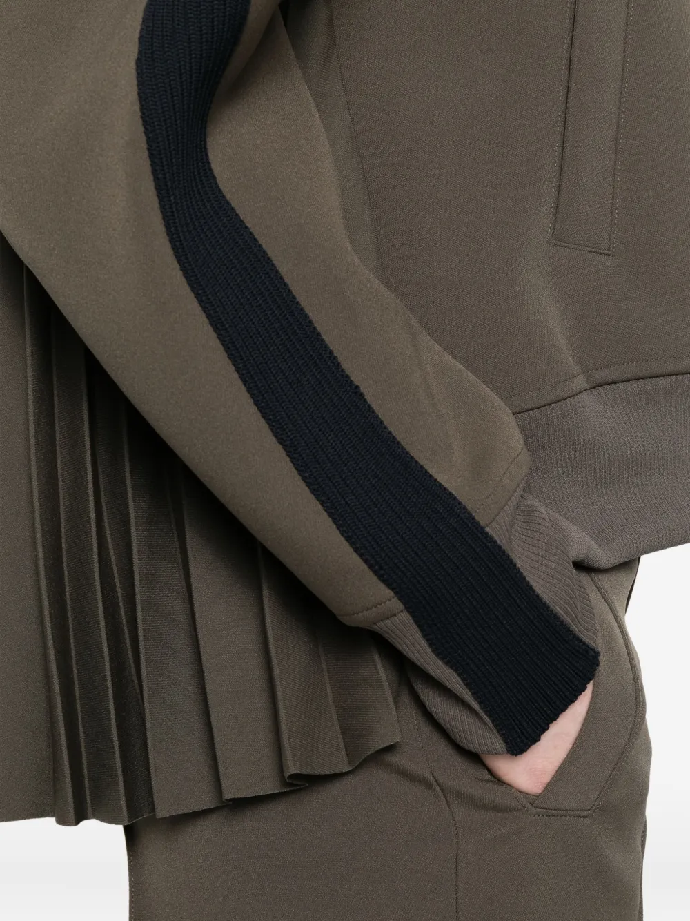 Sacai Pleated-back Zip-front Jacket In Black