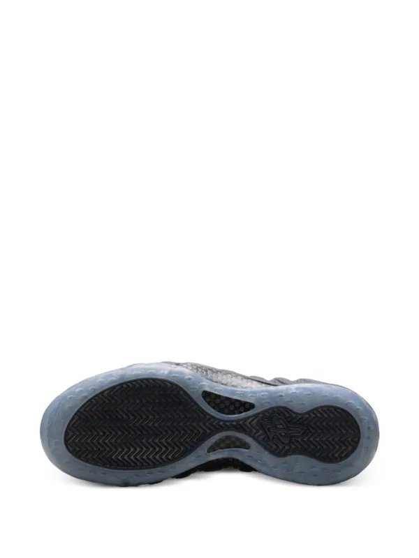 Nike Air Foamposite One lace-up Sneakers | Black | FARFETCH SG
