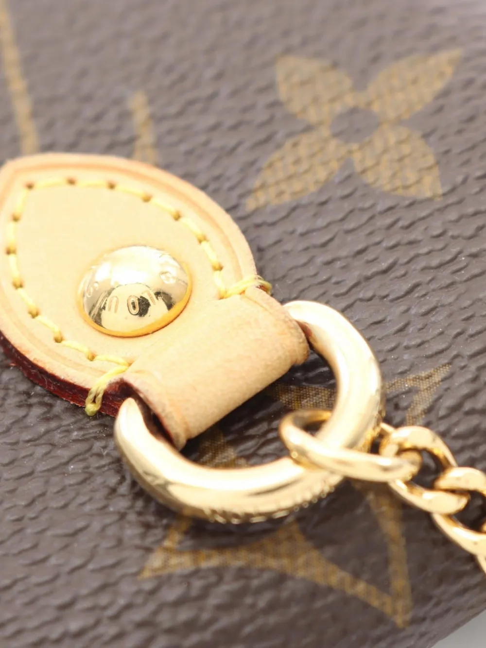 Pre-owned Louis Vuitton 2010 Monogram Etui Mm Phone Case In Brown