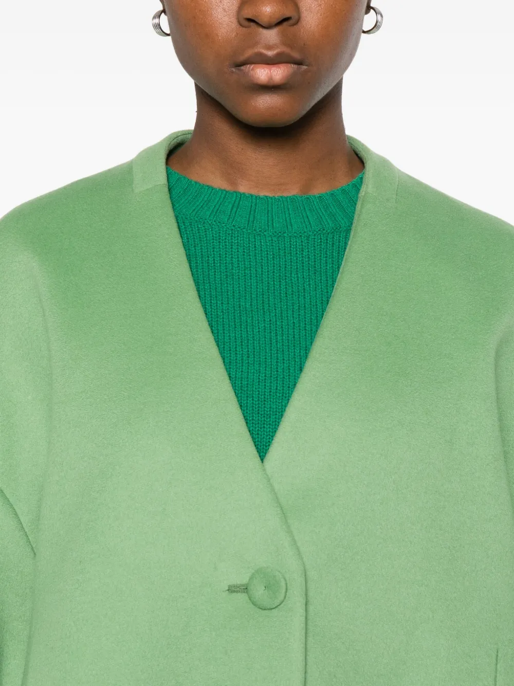 Alberto Biani Cropped jack met knoop Groen