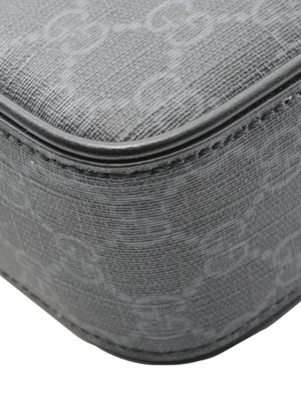 Gucci Pre-Owned 2016-2025 Large GG Supreme Web Tote satchel | Pre-Owned | Image 2