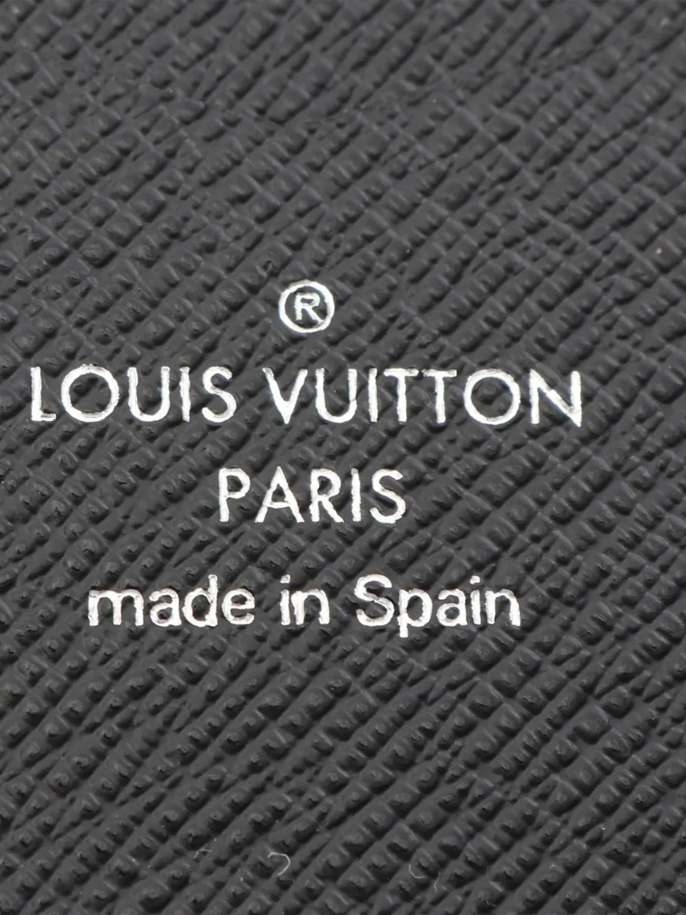 Pre-owned Louis Vuitton 2021-2025 Damier Graphite Ipad Air2 Case In Black