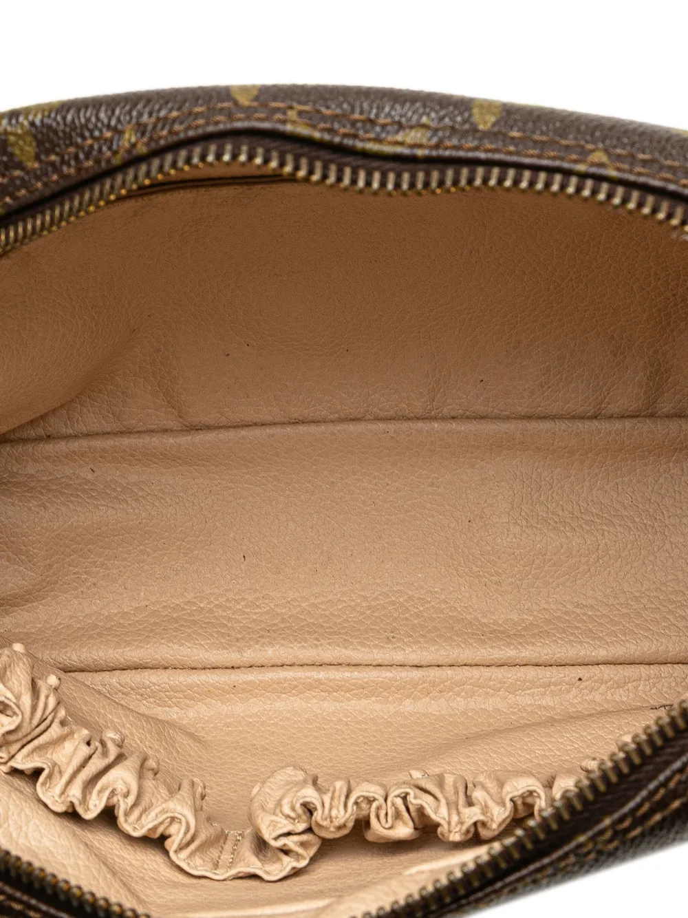 Pre-owned Louis Vuitton 1984 Monogram Trousse Toilette 23 Clutch Bag In Brown