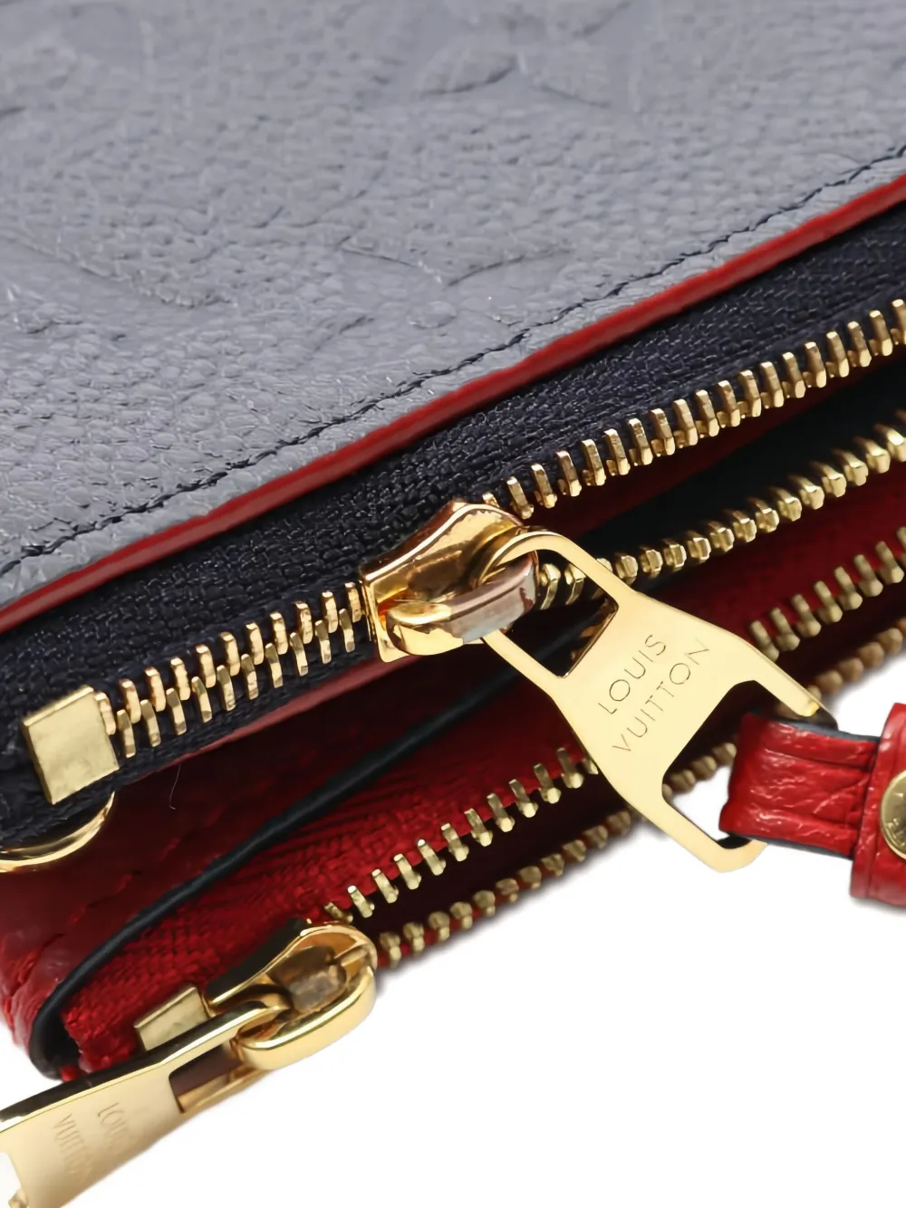Pre-owned Louis Vuitton Pochette Double-zip Shoulder Bag In Black