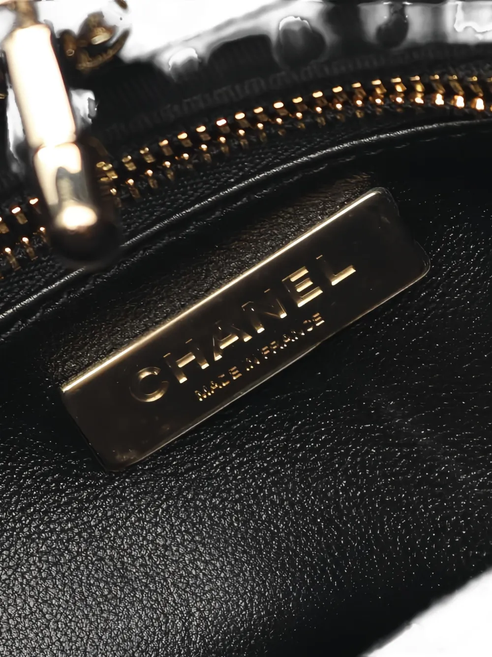 Pre-owned Chanel 31 Quilted Shoulder Bag In Black