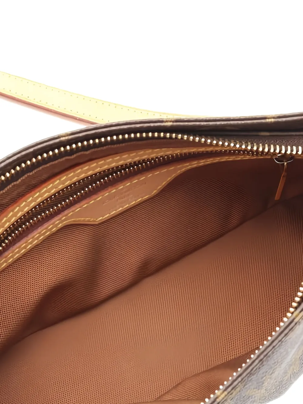 Pre-owned Louis Vuitton 2001 Trotteur Monogram Shoulder Bag In Brown