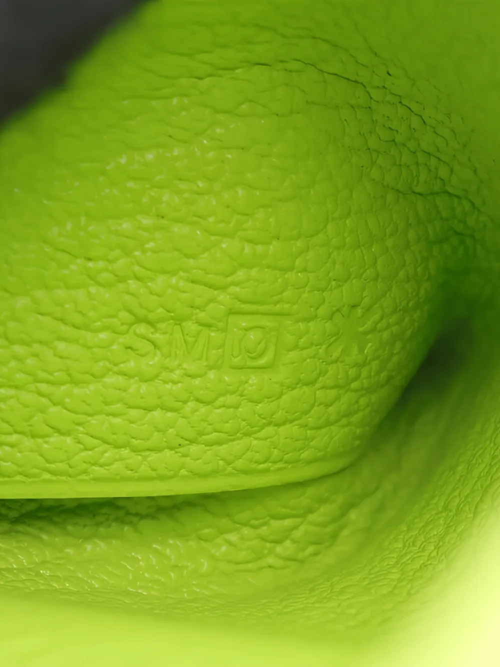 Pre-owned Hermes 2011 Calvi Wallet In Green