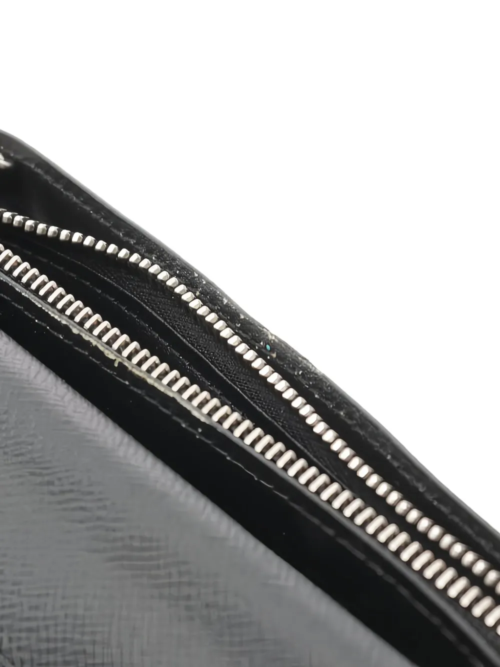 Pre-owned Louis Vuitton 2020 Taiga Wallet In Black