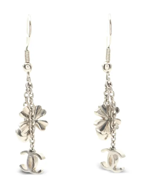 CHANEL Pre-Owned Interlocking CC floral-charm earrings