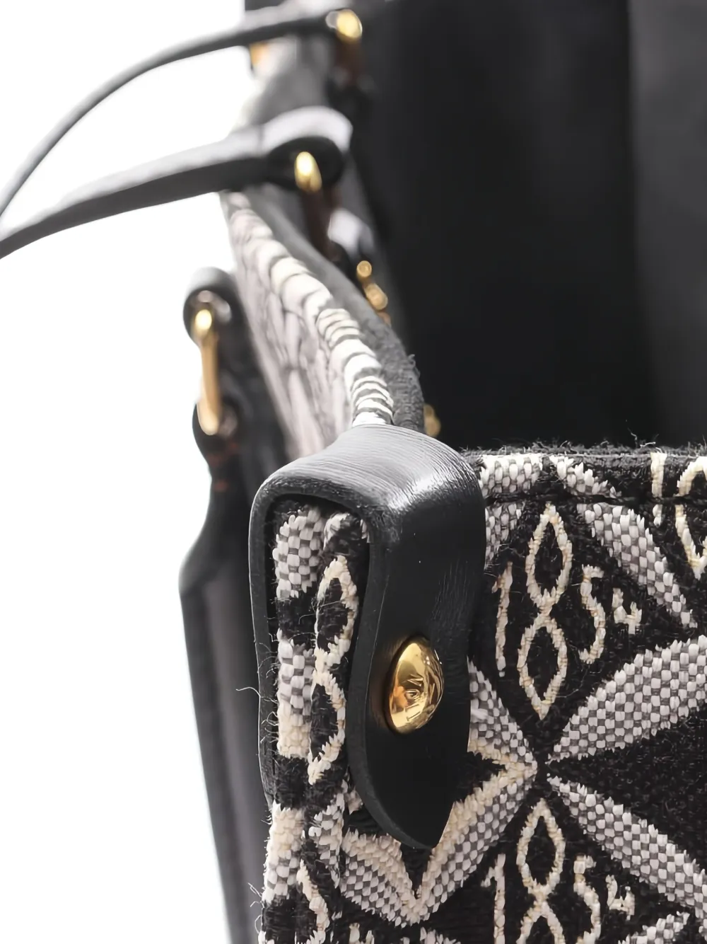 Pre-owned Louis Vuitton On-the-go Monogram Tote Bag In Black