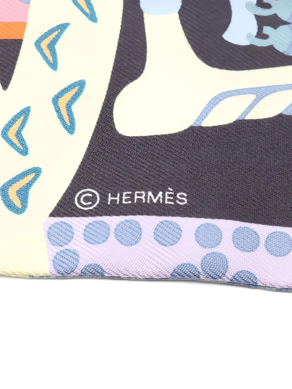 Hermès Pre-Owned 2020s Fantaisie d'Etriers Twilly scarf | Image 2