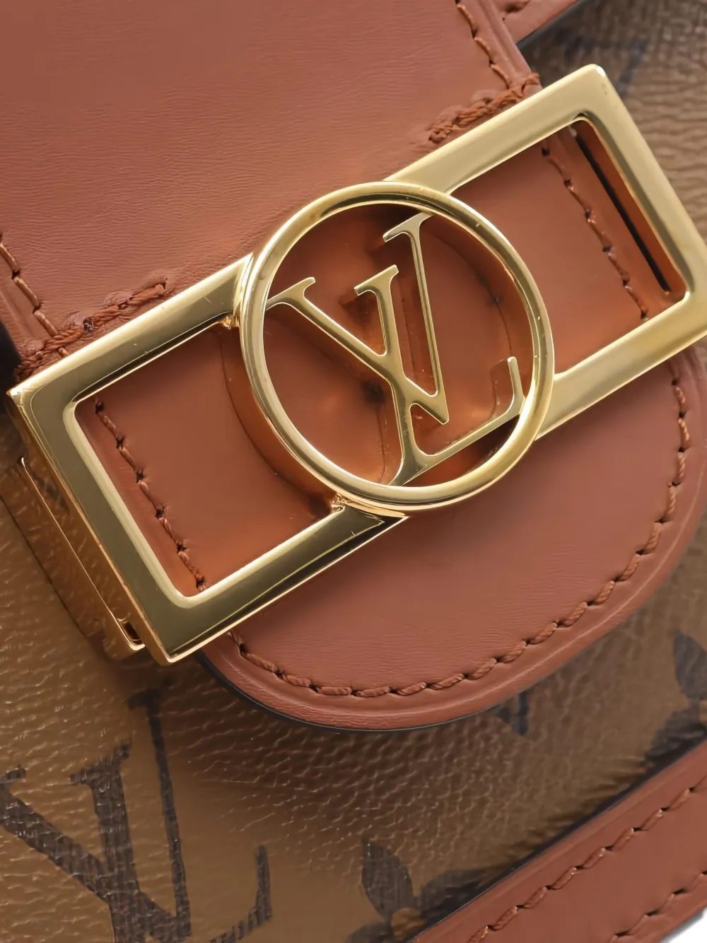 Pre-owned Louis Vuitton Dauphine Mm Monogram Reverse Chain Shoulder Bag In Brown