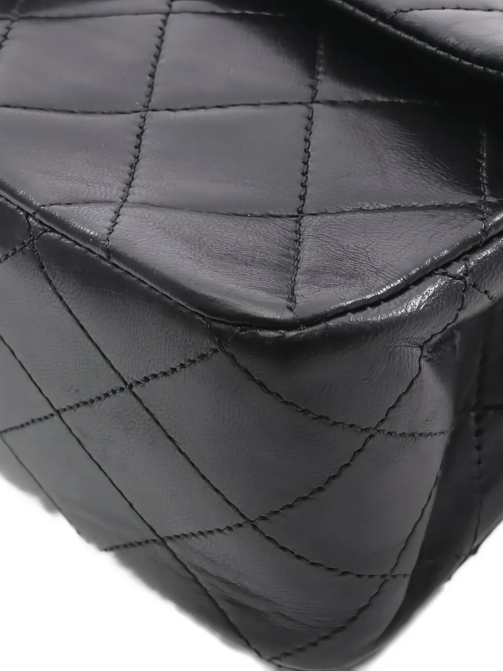 Pre-owned Chanel Classic Flap Shoulder Bag In Black