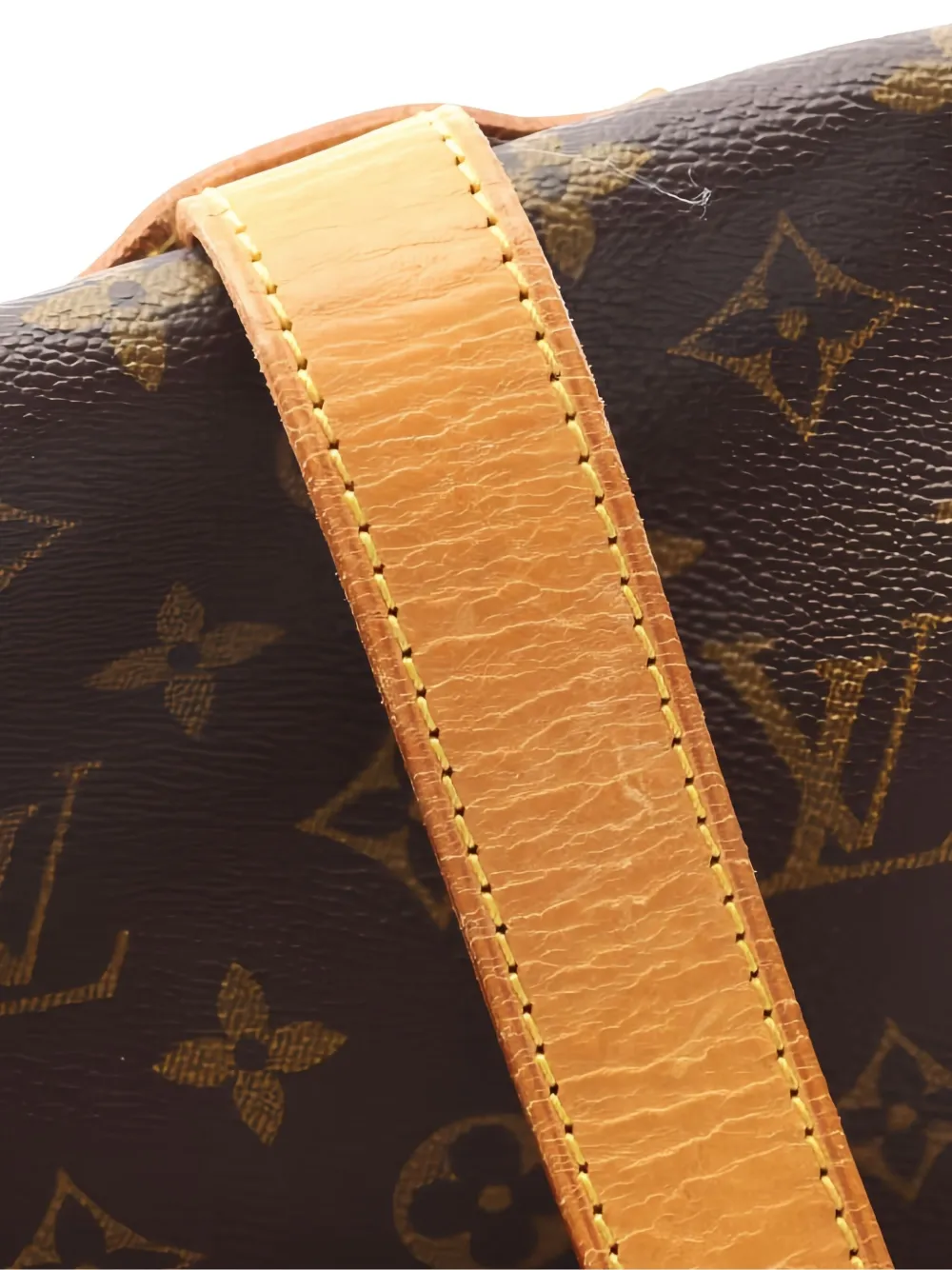 Pre-owned Louis Vuitton Saumur 35 Monogram Shoulder Bag In Brown