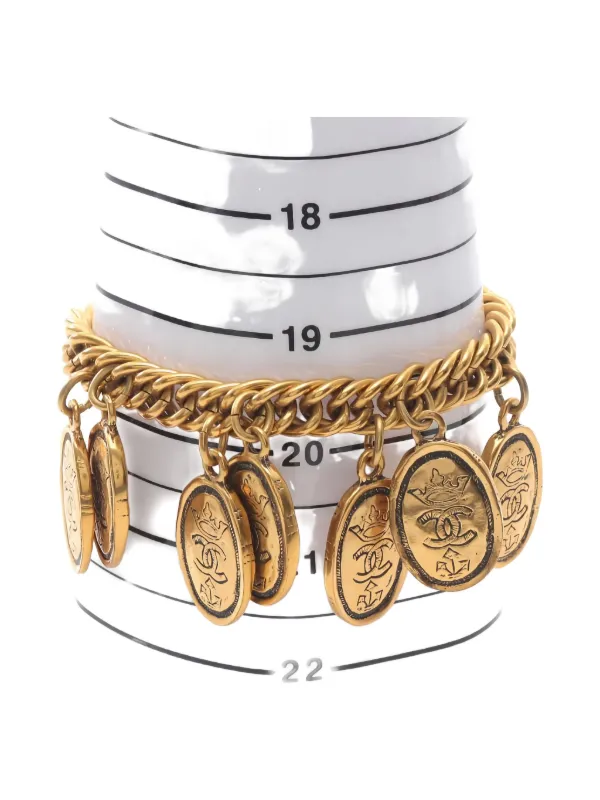 CHANEL Pre-Owned Pulsera Coco Mark Dorado FARFETCH MX - Main Image