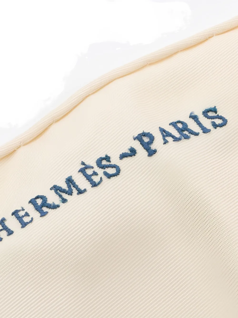 Pre-owned Hermes 1920 Liste Au Bloc Scarf In Neutral