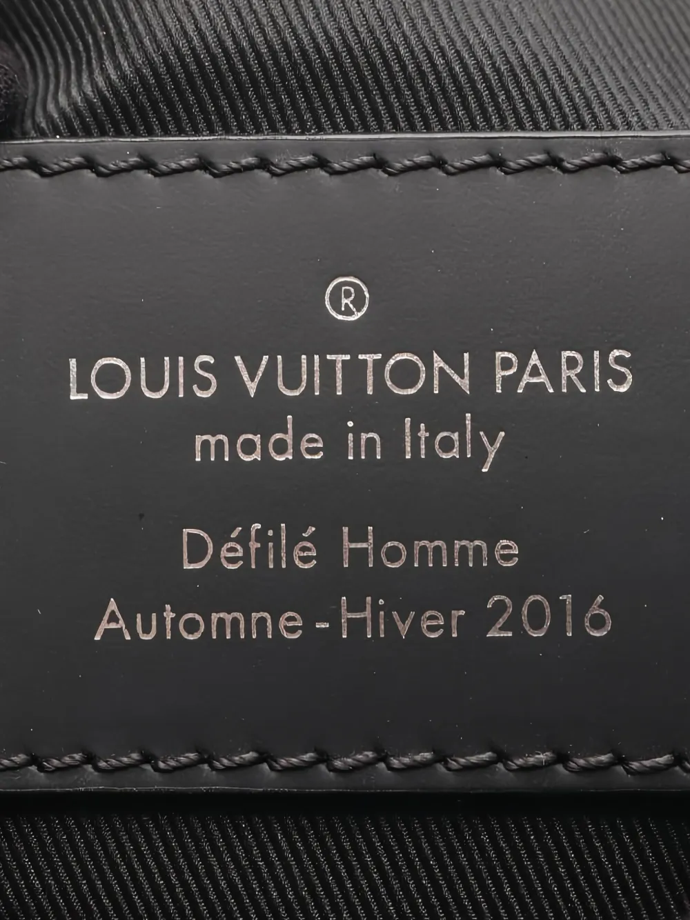 Pre-owned Louis Vuitton Voyage P Messenger Bag In Black