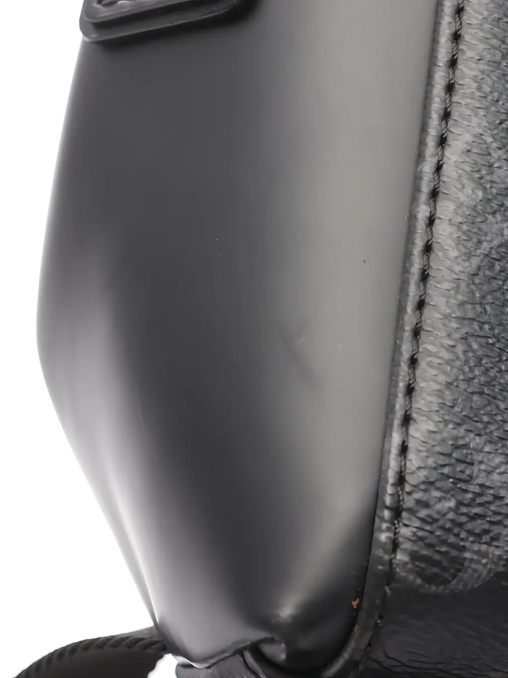 Pre-owned Louis Vuitton Voyage P Messenger Bag In Black