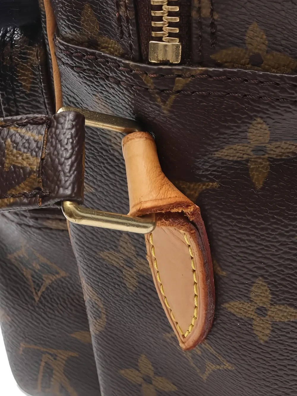 Pre-owned Louis Vuitton Monogram Shoulder Bag In Brown