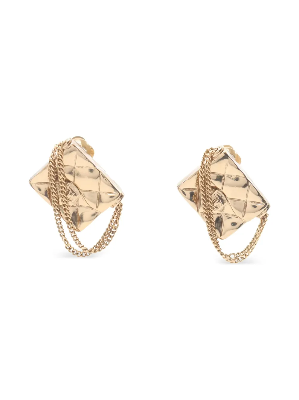 CHANEL Pre-Owned engraved bag-shaped earrings | Image 2