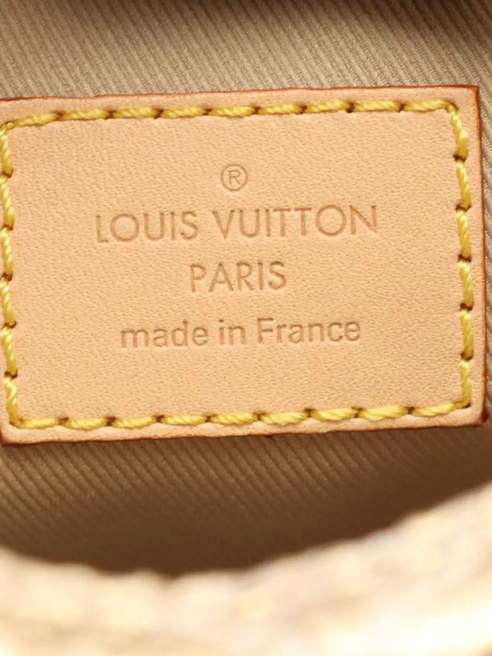 Pre-owned Louis Vuitton Leather Shoulder Bag In Gold