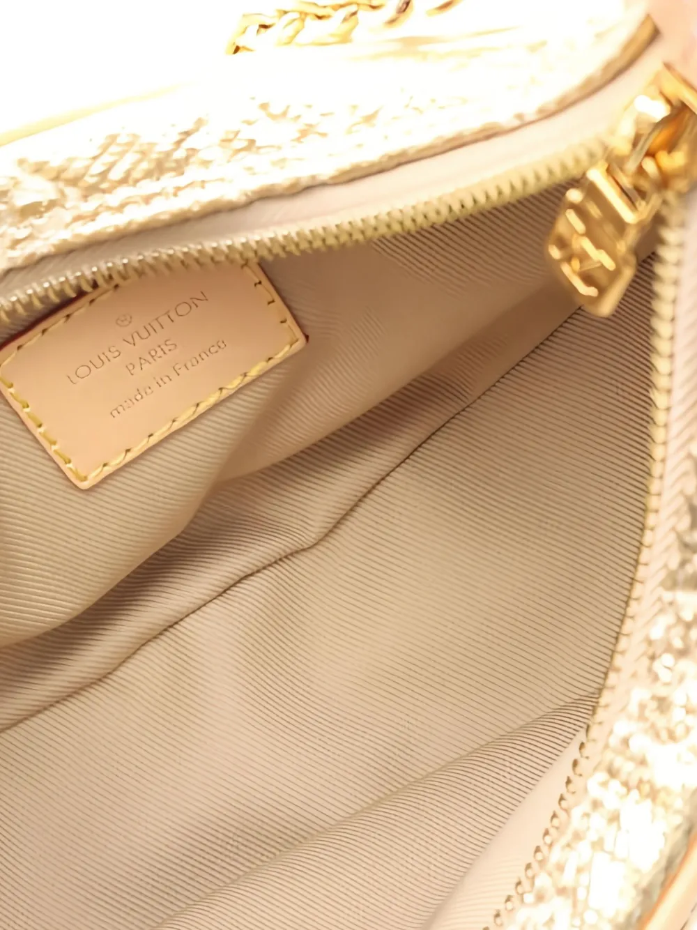 Pre-owned Louis Vuitton Leather Shoulder Bag In Gold