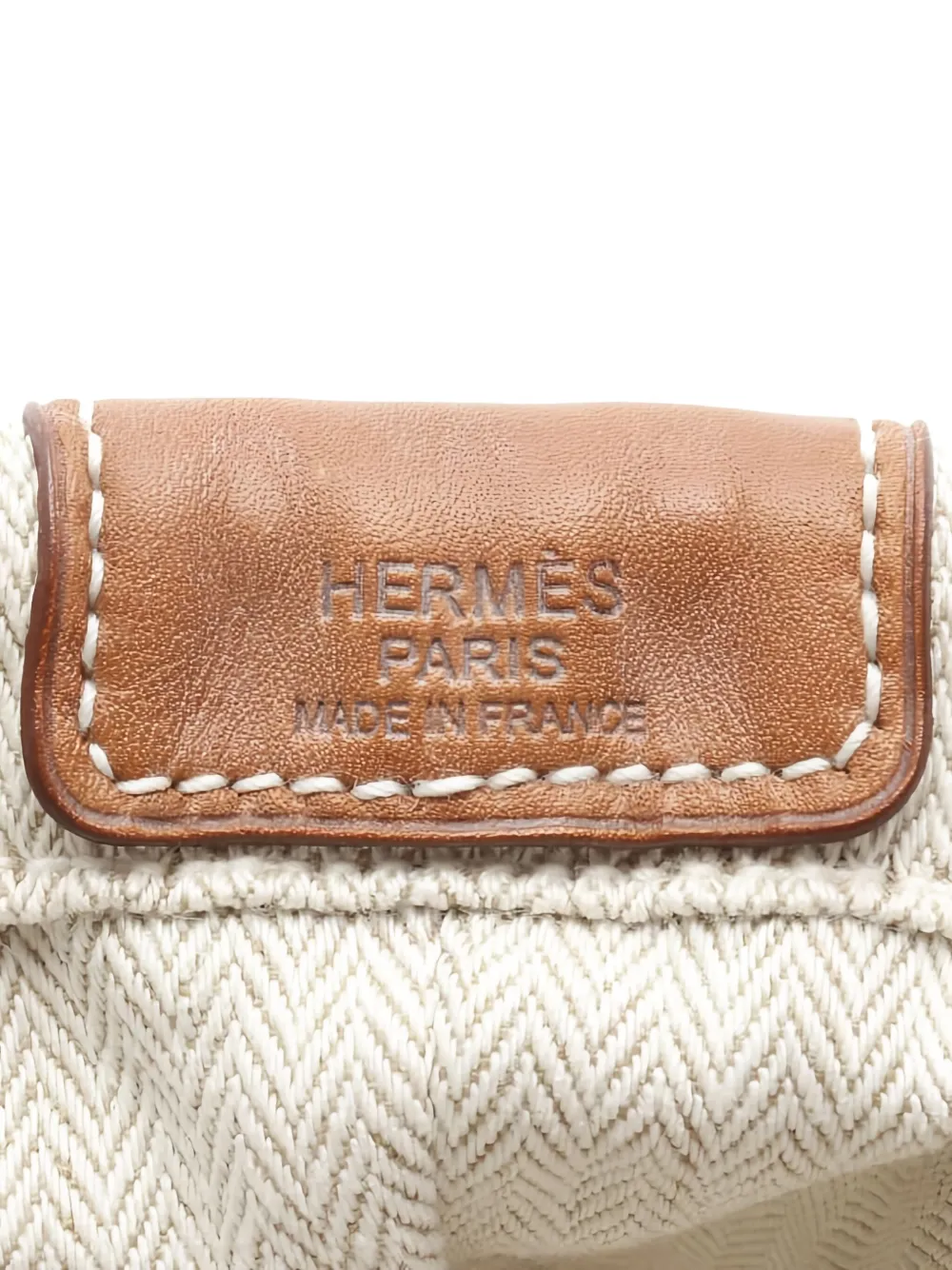 Pre-owned Hermes 2010s Fourbee 25 Chevron-pattern Drawstring Pouch In Neutral