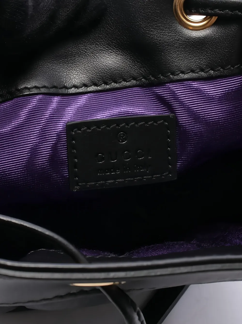 Pre-owned Gucci Gg-pattern Matelassé Bucket Bag In Black