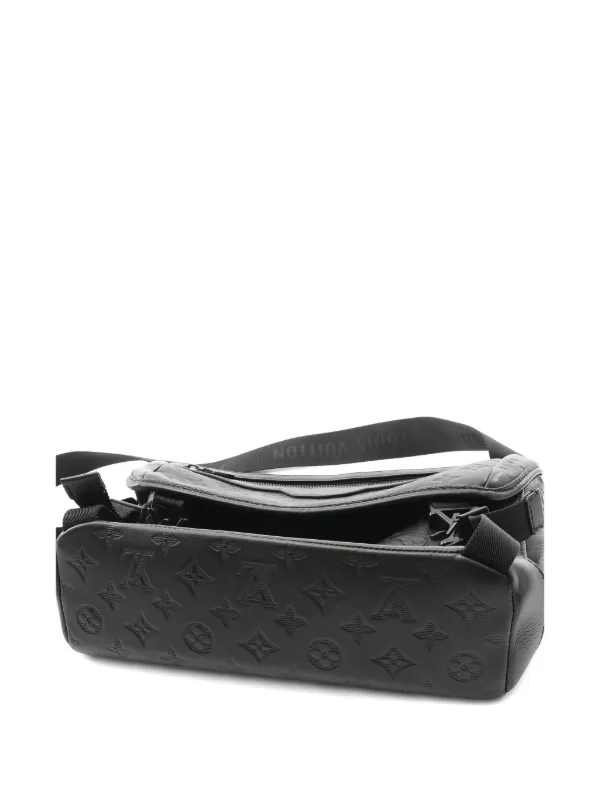 Louis Vuitton Pre-Owned Monogram Shoulder Bag Black FARFETCH IN
